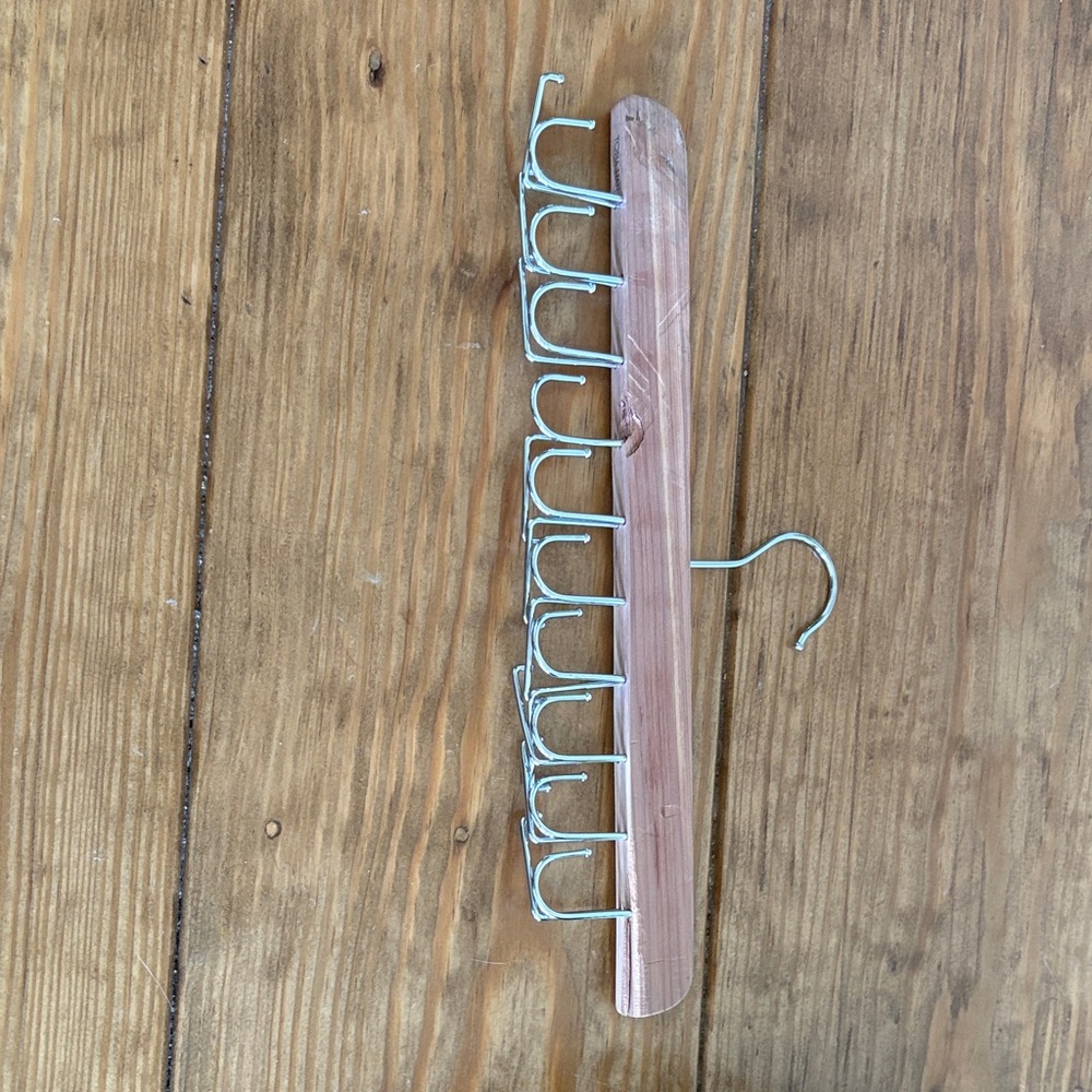 Amazon Wooden Tie Rack with Metal Hooks